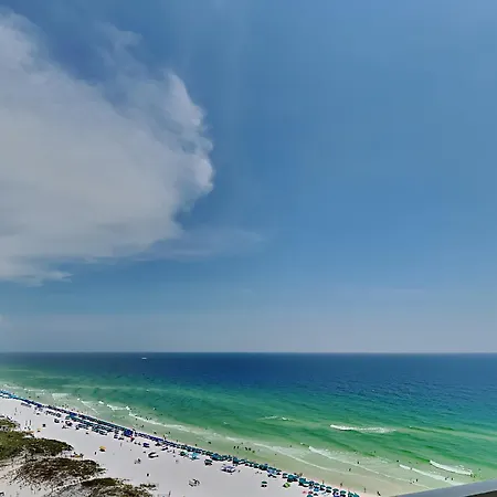 Pelican Beach 1812
